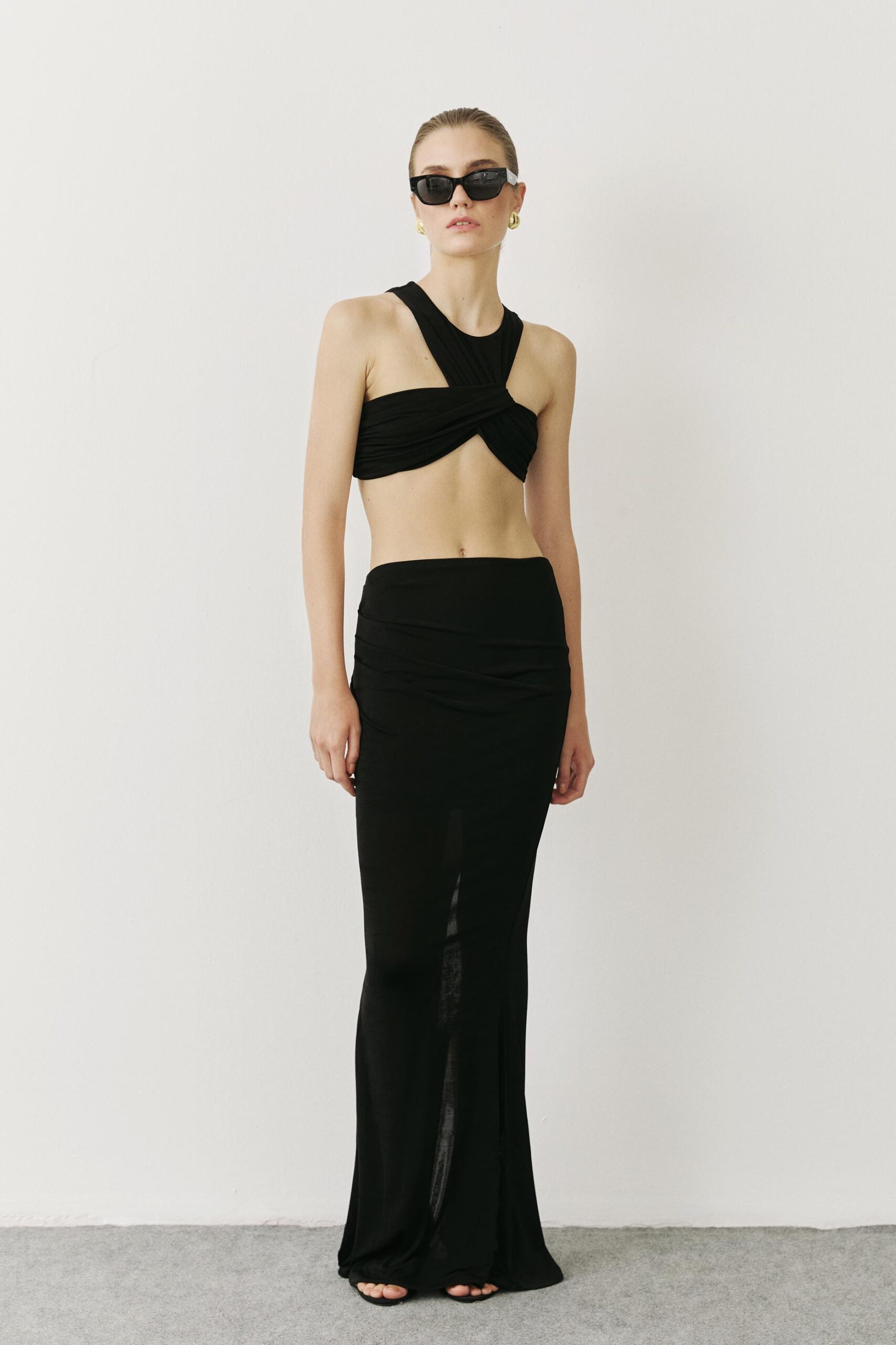 BOYUNDAN BAĞLAMALI CROP TOP-BALIK ETEK